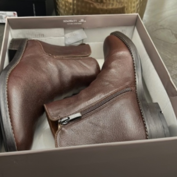 Franco Sarto Marcus Bootie Brown Leather (WIDE) - Picture 2 of 11